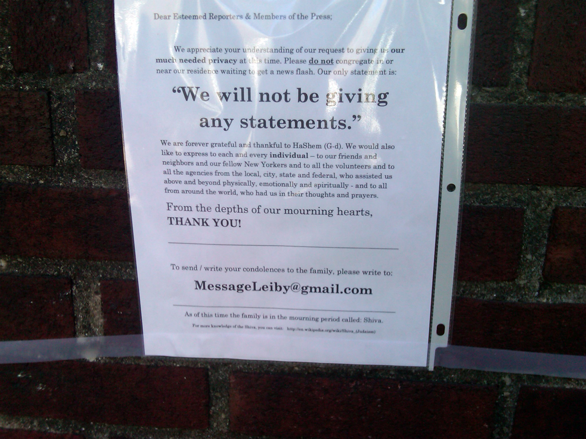 A sign outside the Kletzky family home - Brooklyn, NY - Jul 15, 2011 (credit: Marla Diamond / WCBS 880)