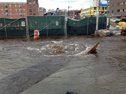 City officials said a contractor struck a 30-inch water main at a construction site at 14th Street and Willow Avenue in Hoboken on March 28, 2013. (credit: Steve Sandberg/1010 WINS)