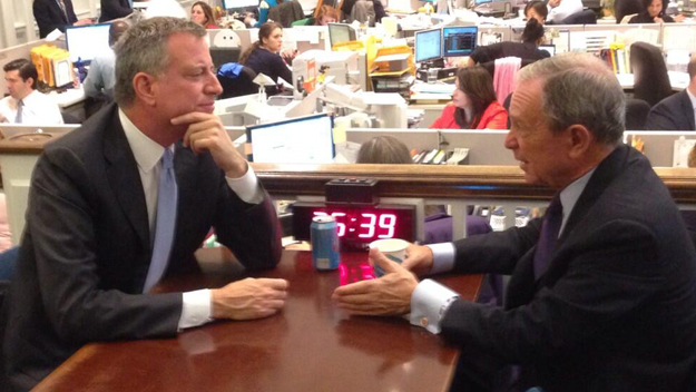 Mayor-elect Bill de Blasio meets with New York City Mayor Michael Bloomberg on Nov. 6, 2013. (credit: Steve Sandberg/1010 WINS)
