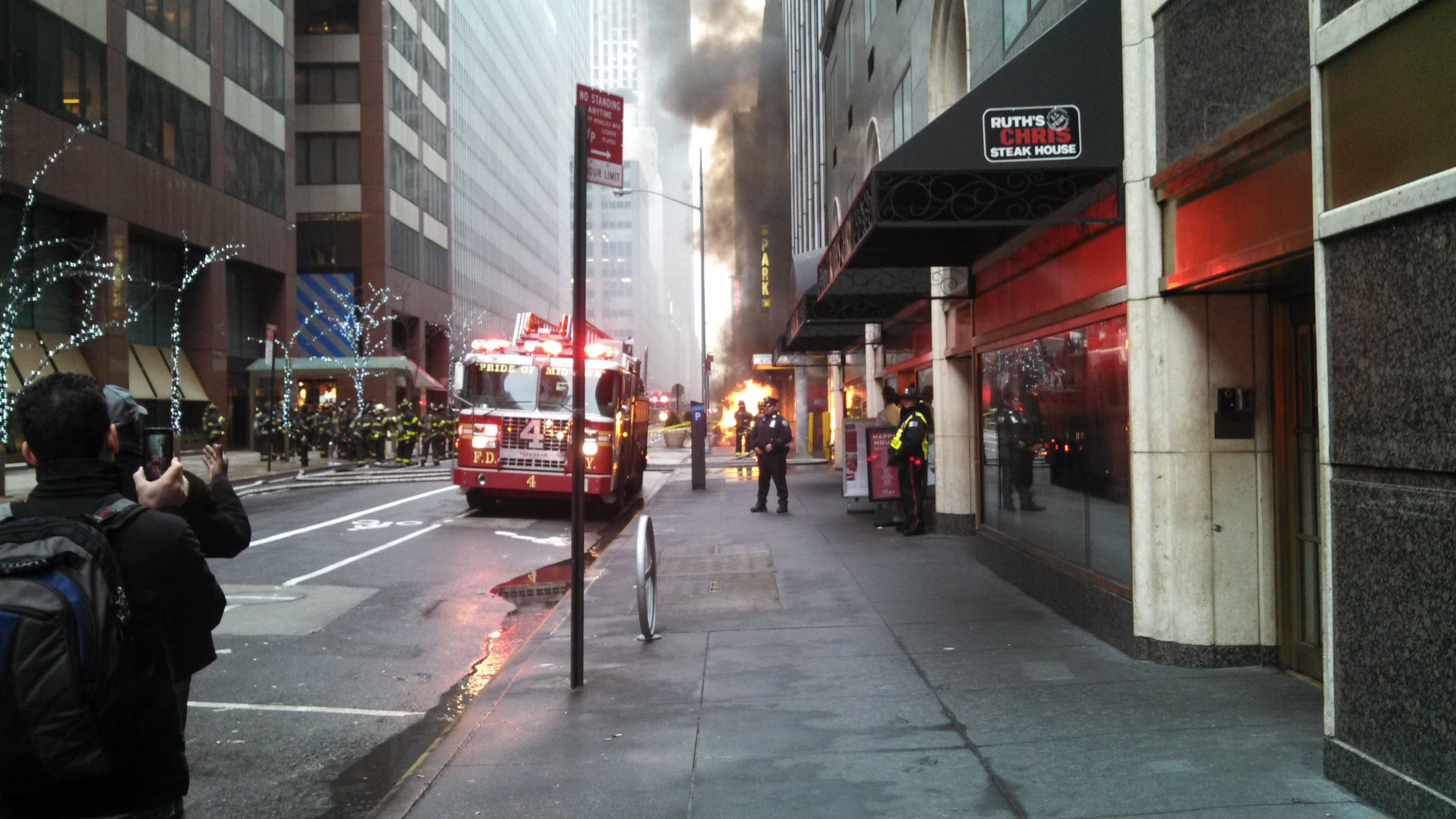 A Midtown building was partially evacuated after a transformer fire Monday, Jan. 5. (Credit: Nikki Erskine)
