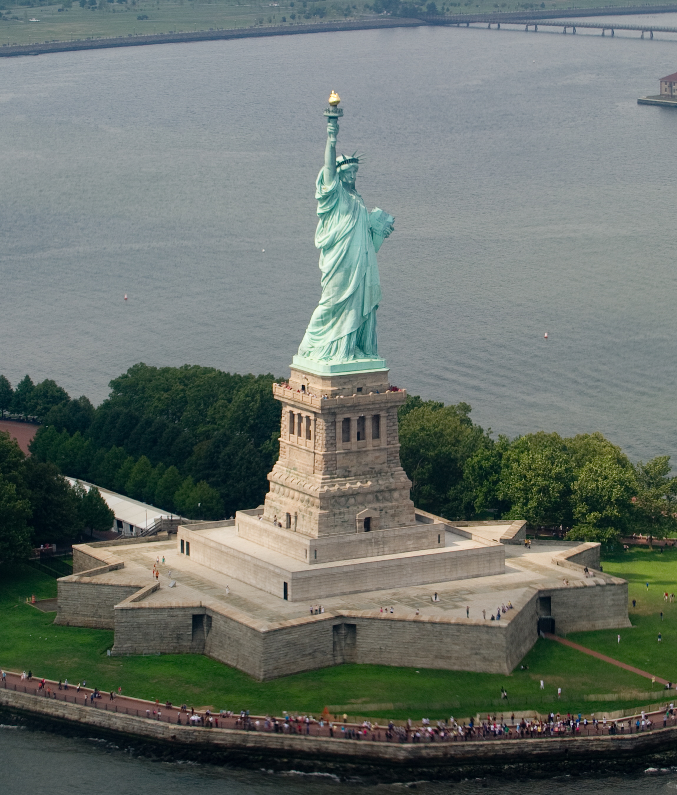 Statue Of Liberty To Close For Yearlong Renovations To Make