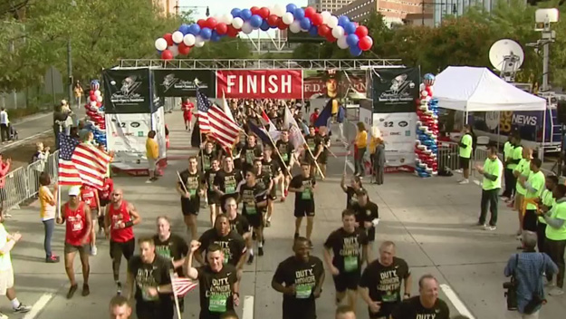 Tens of thousands participate in the Stephen Siller Tunnel to Towers 5K Run and Walk on Sept. 27, 2015. (Credit: CBS2)