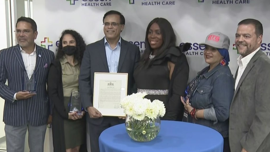 Ceremony Honoring Health Care Workers, Celebrating Hispanic Heritage Month Held In South Bronx