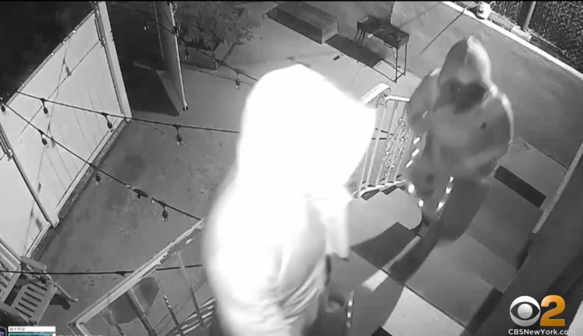 Police: Brooklyn Homeowner Thwarts Attempted ‘Trick Or Treat’ Push-In Robbery