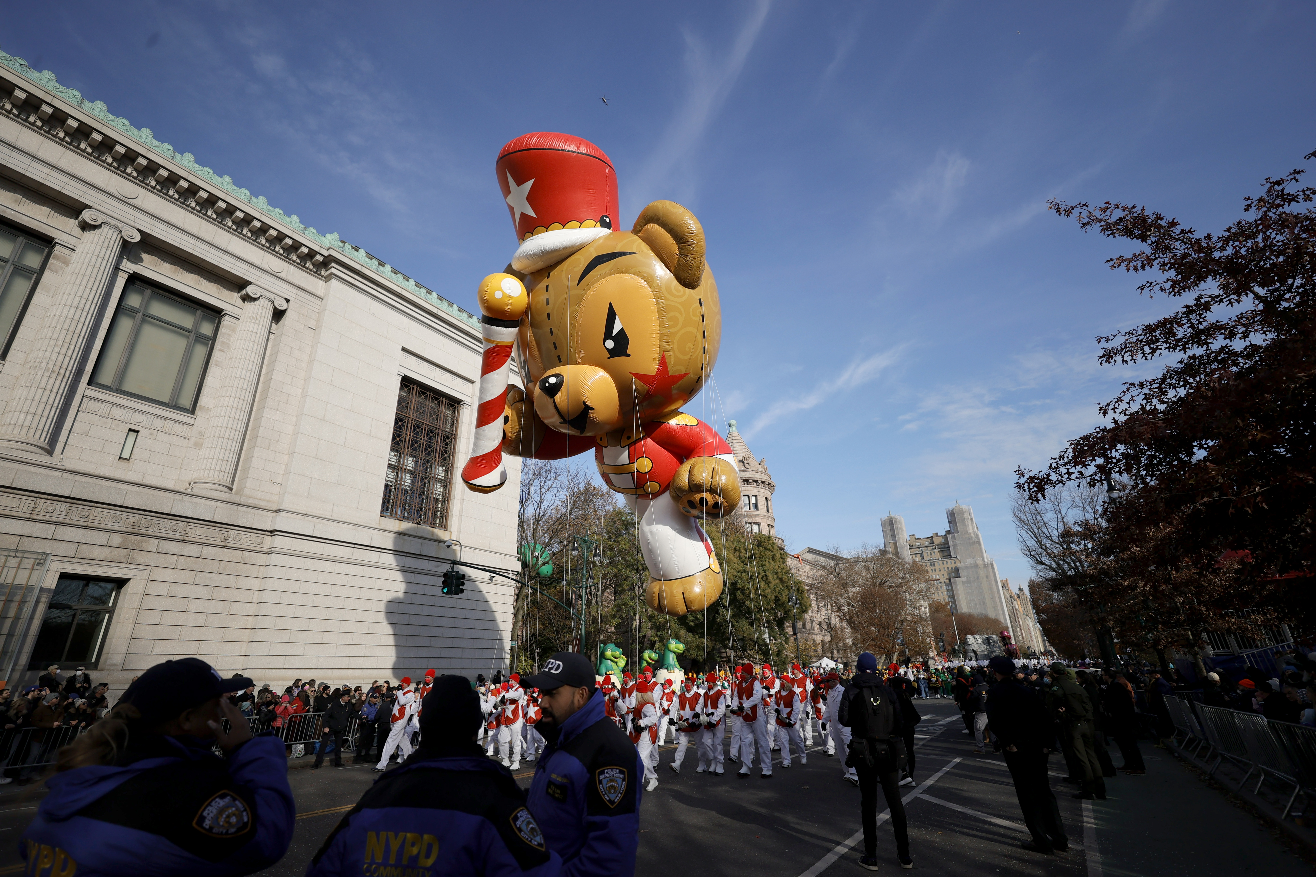 95th Annual Macy's Thanksgiving Day Parade Marches Through Manhattan – CBS New York